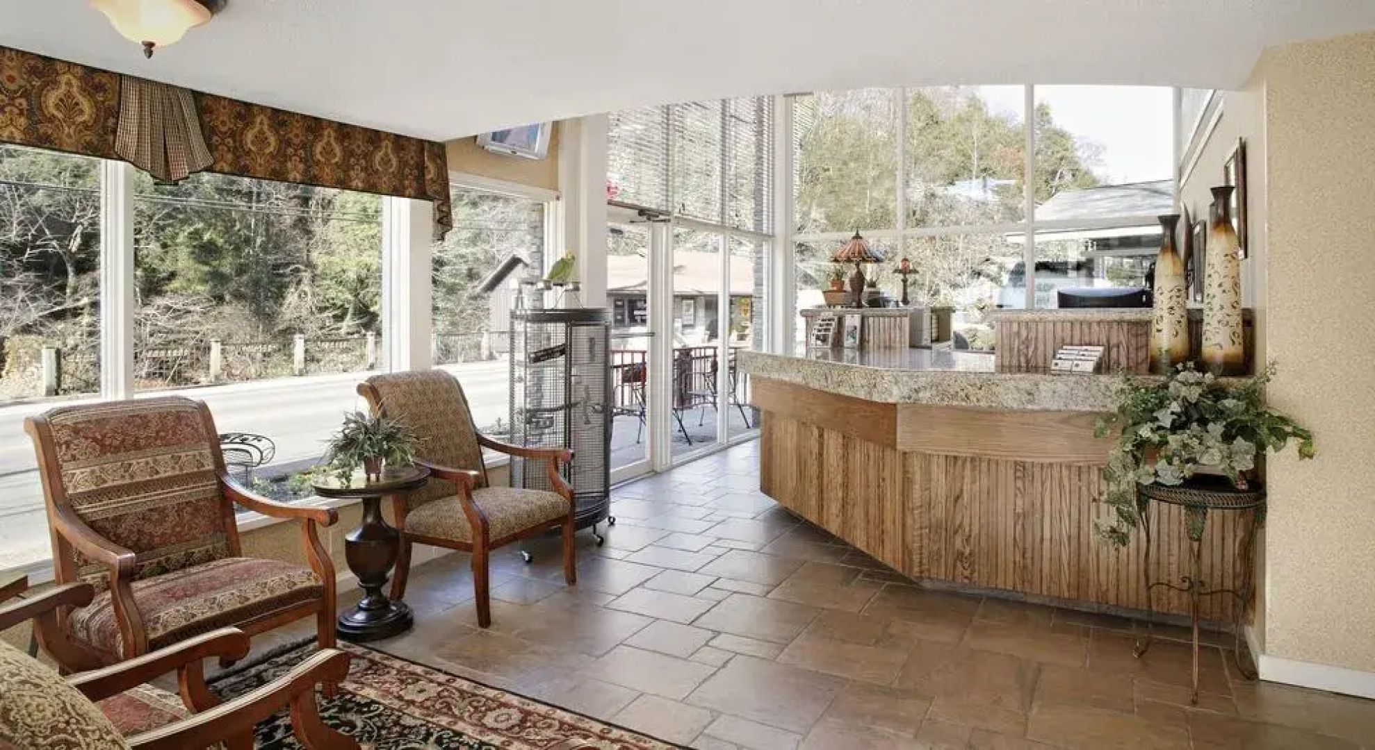 Zoders Inn and Suites