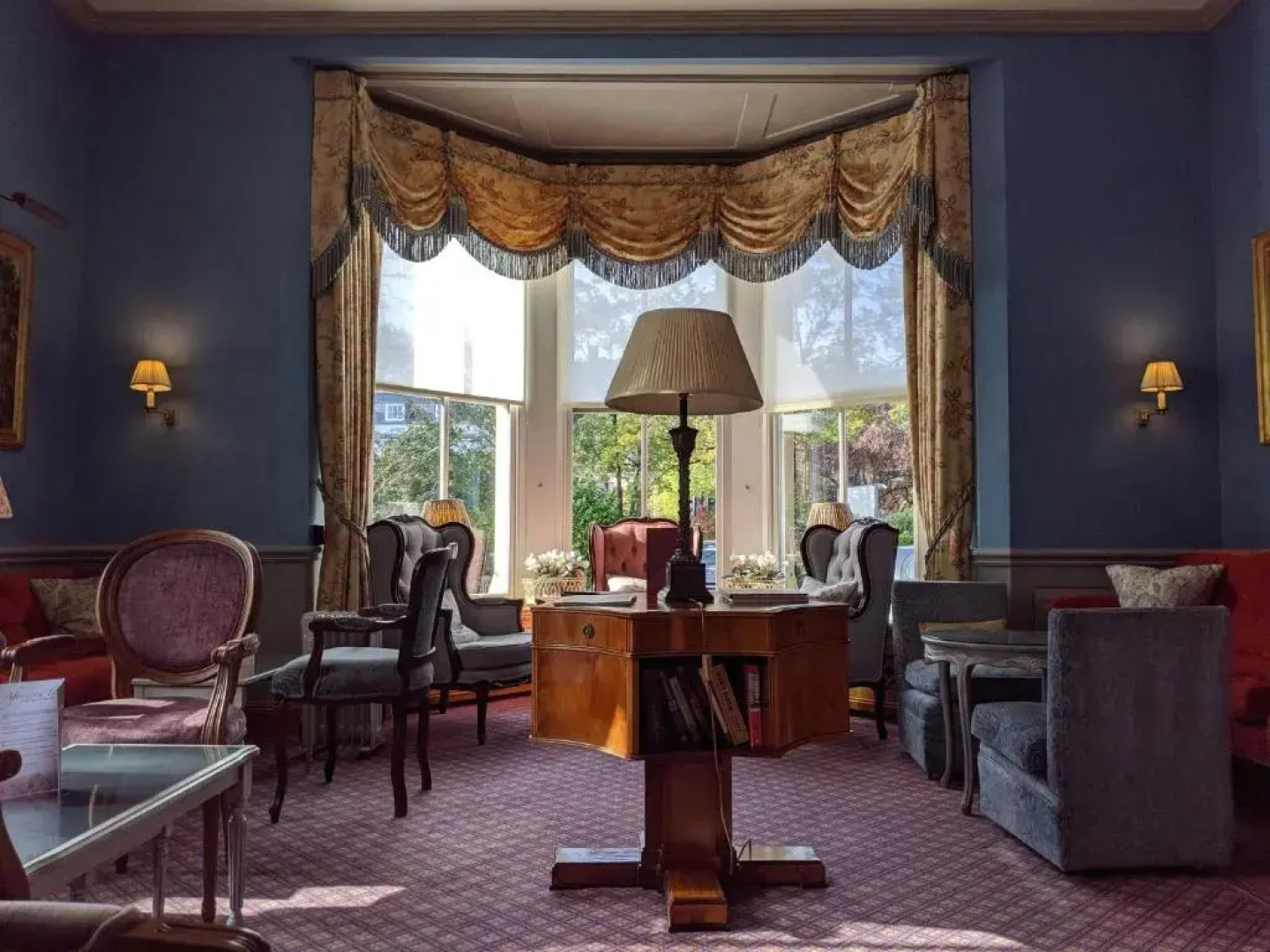 Cotswold Lodge Hotel