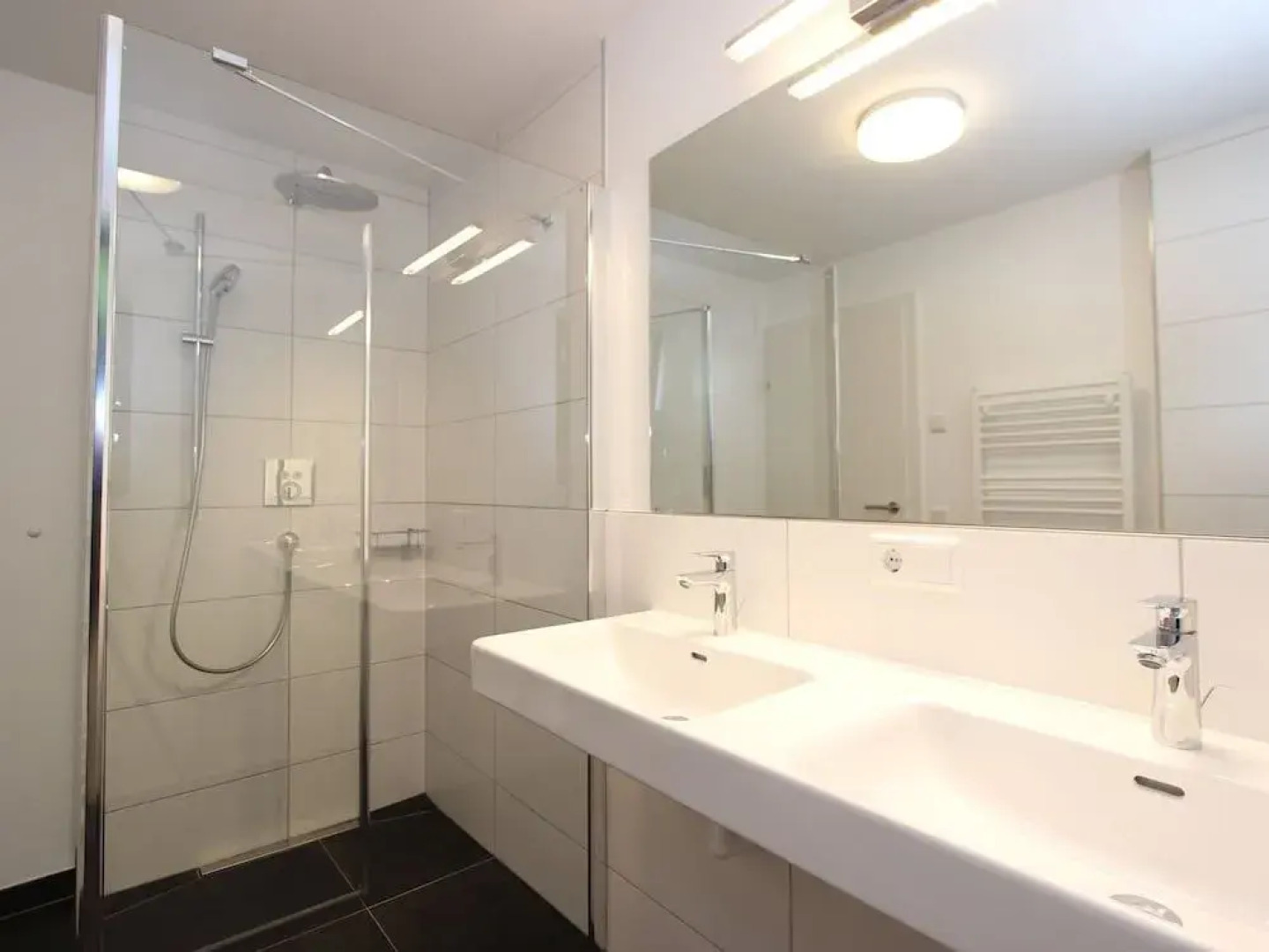 Modern Holiday Home in Fieberbrunn With Sauna