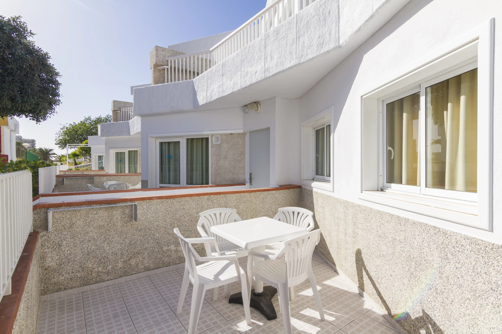 Checkin Bungalows Atlantida