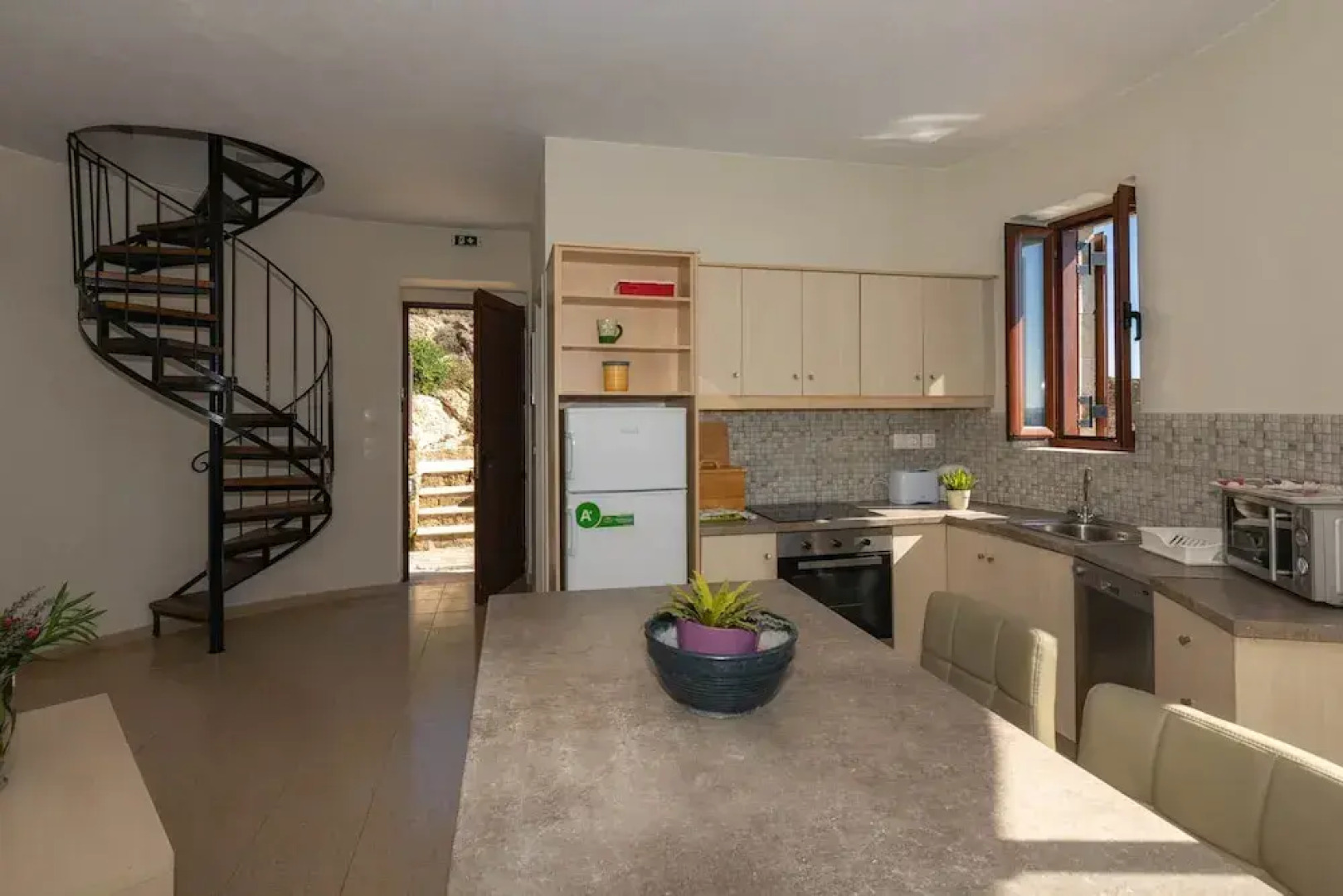 Armonia Seaside Villas