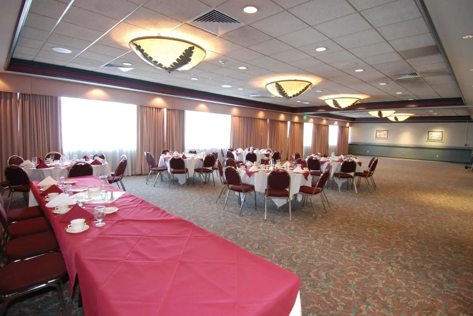 Oakland Airport Executive Hotel