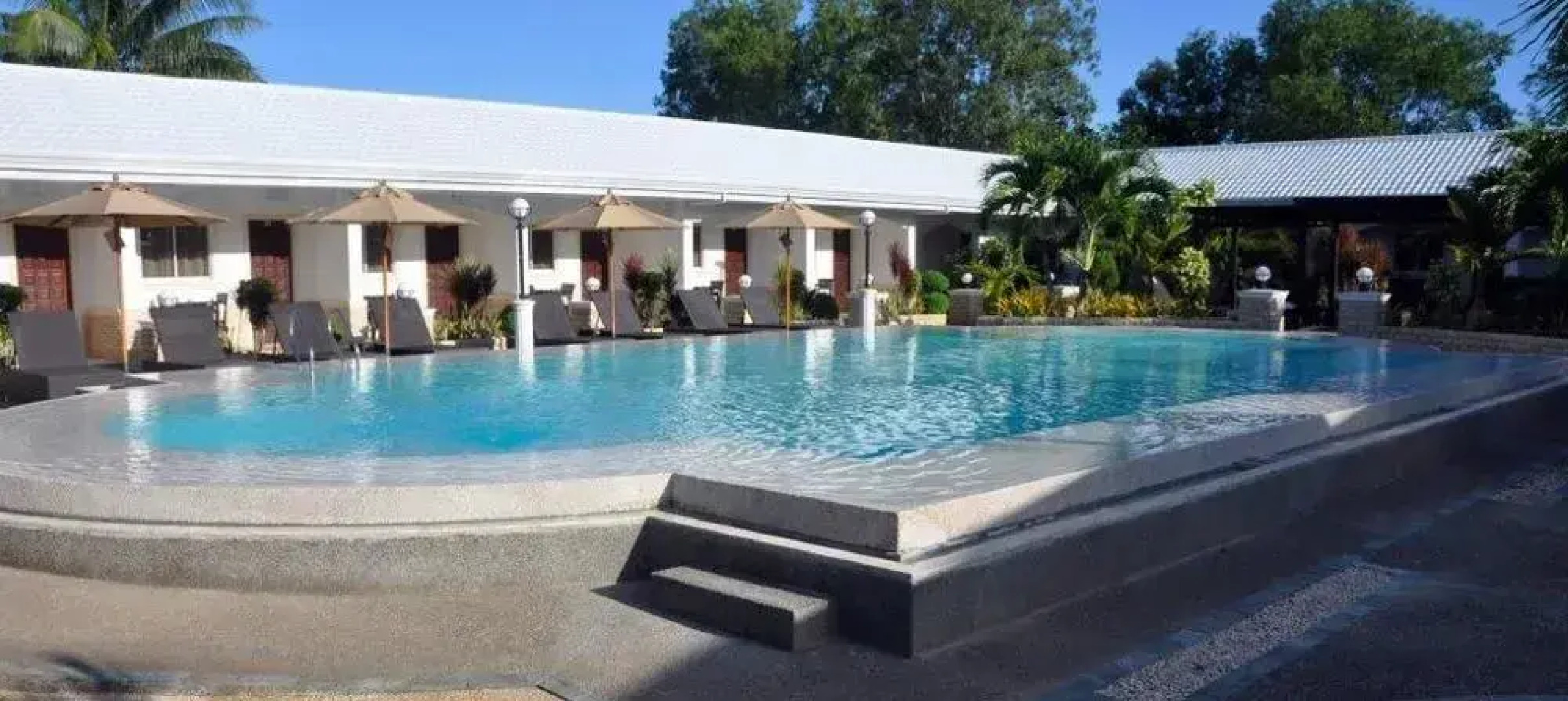 West Wing Resort Hotel