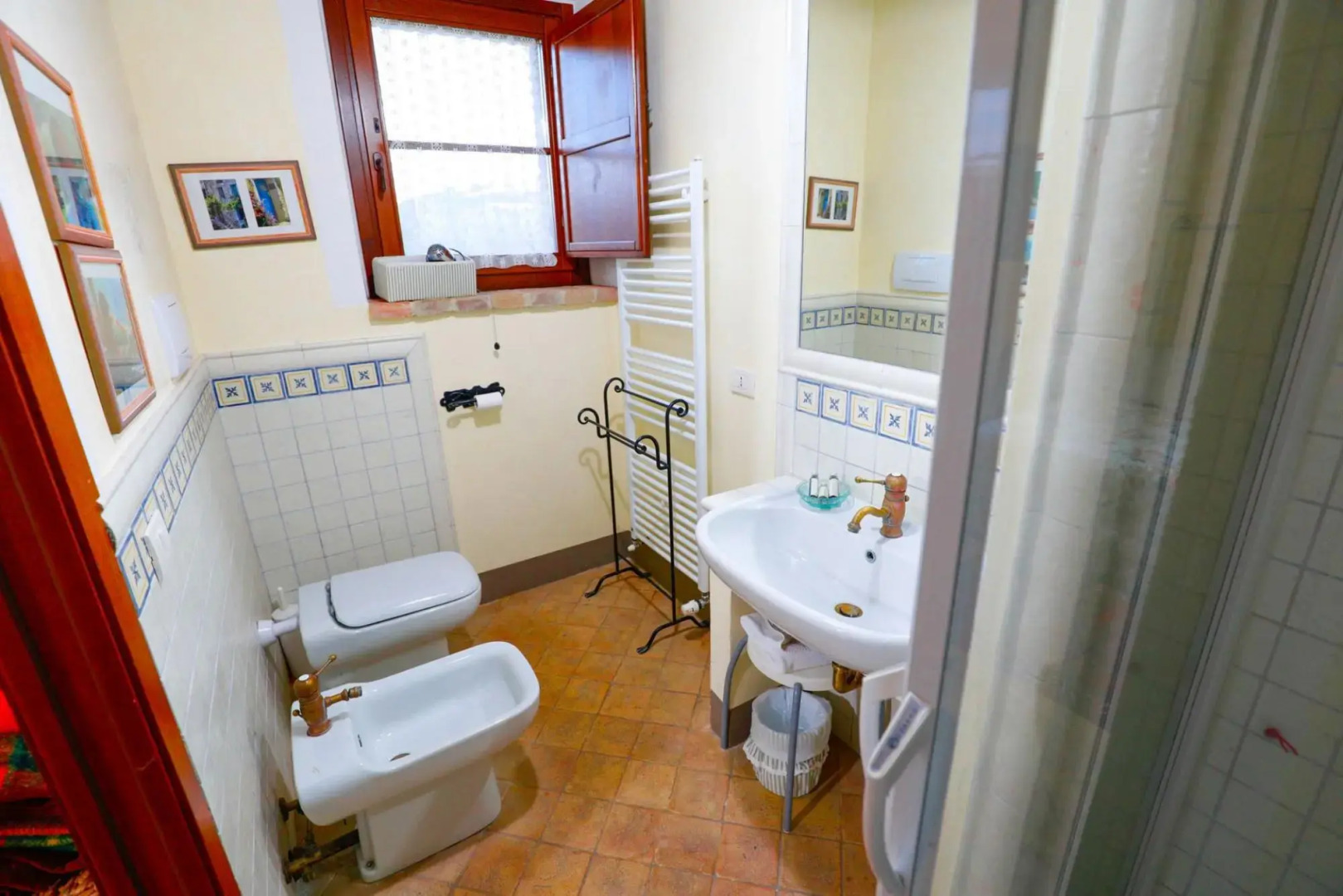 Villa for 10 Guests Private Pool Access to the Wellness Center of the Estate-rose