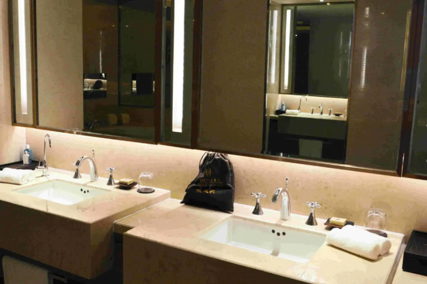 Luxury Blue Horizon Hotel Dongying