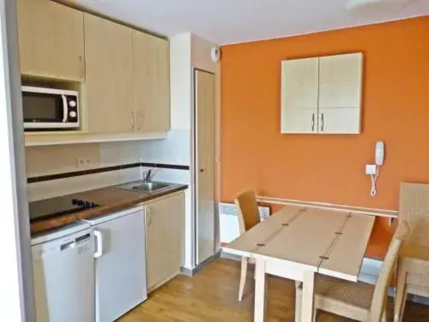 Cap Esterel : 2 Pieces Rez De Jardin Mer - C4 279La