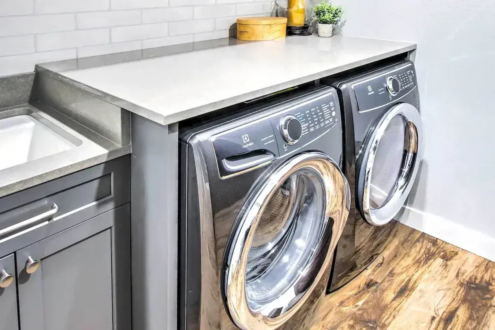 Chic Plymouth Townhome < 1 Mi to Road America