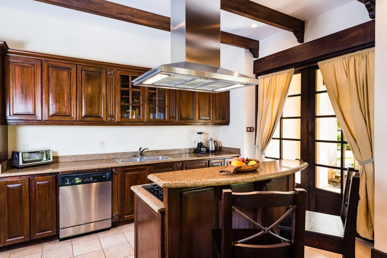 Luxury Vacation Rentals At Hacienda Pinilla