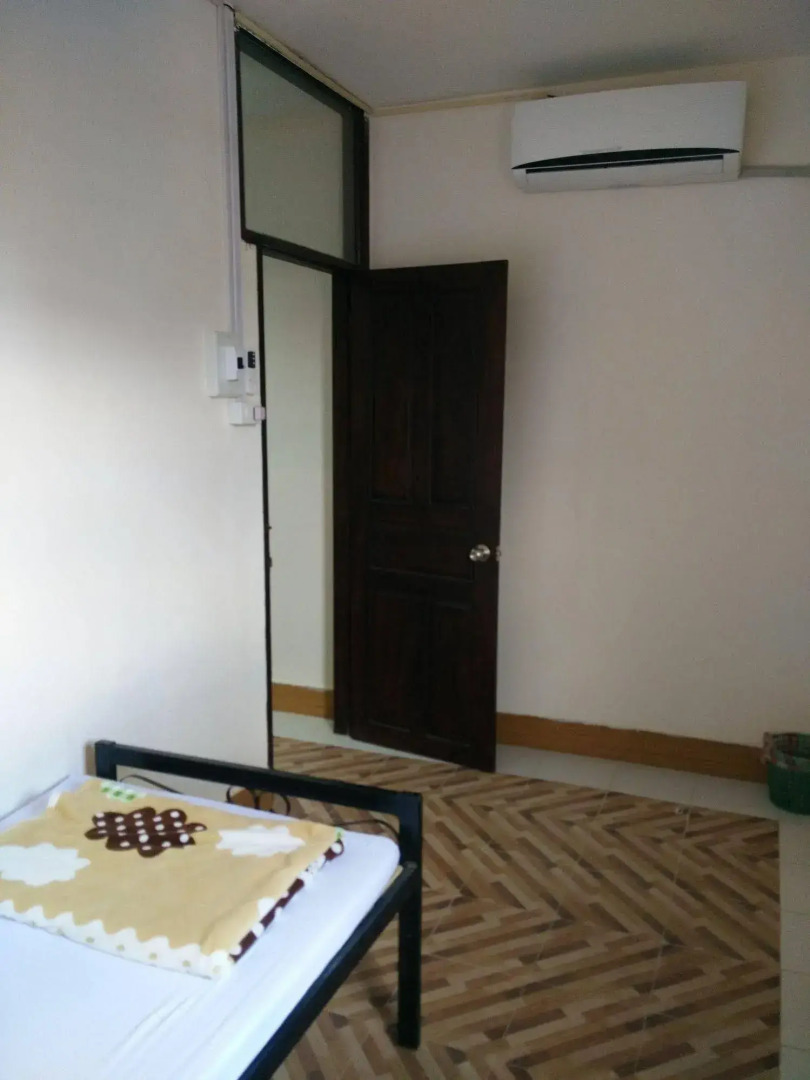 Orange Backpacker Hostel