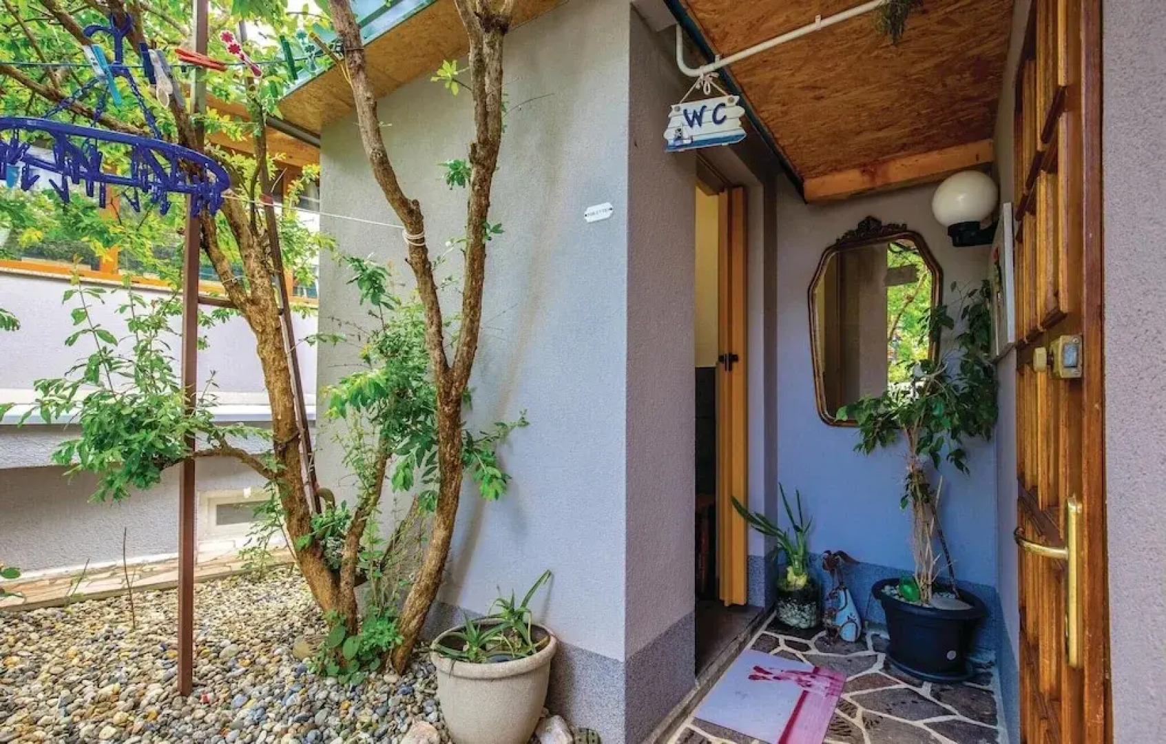 Beautiful Home in Crikvenica With Wifi and 6 Bedrooms