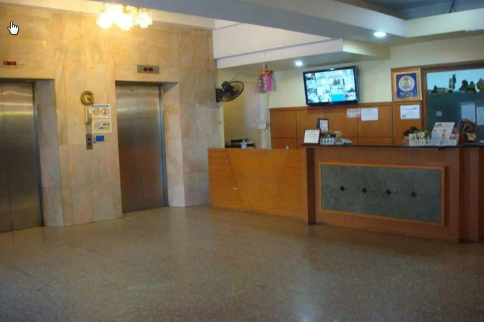 King Royal Garden Inn