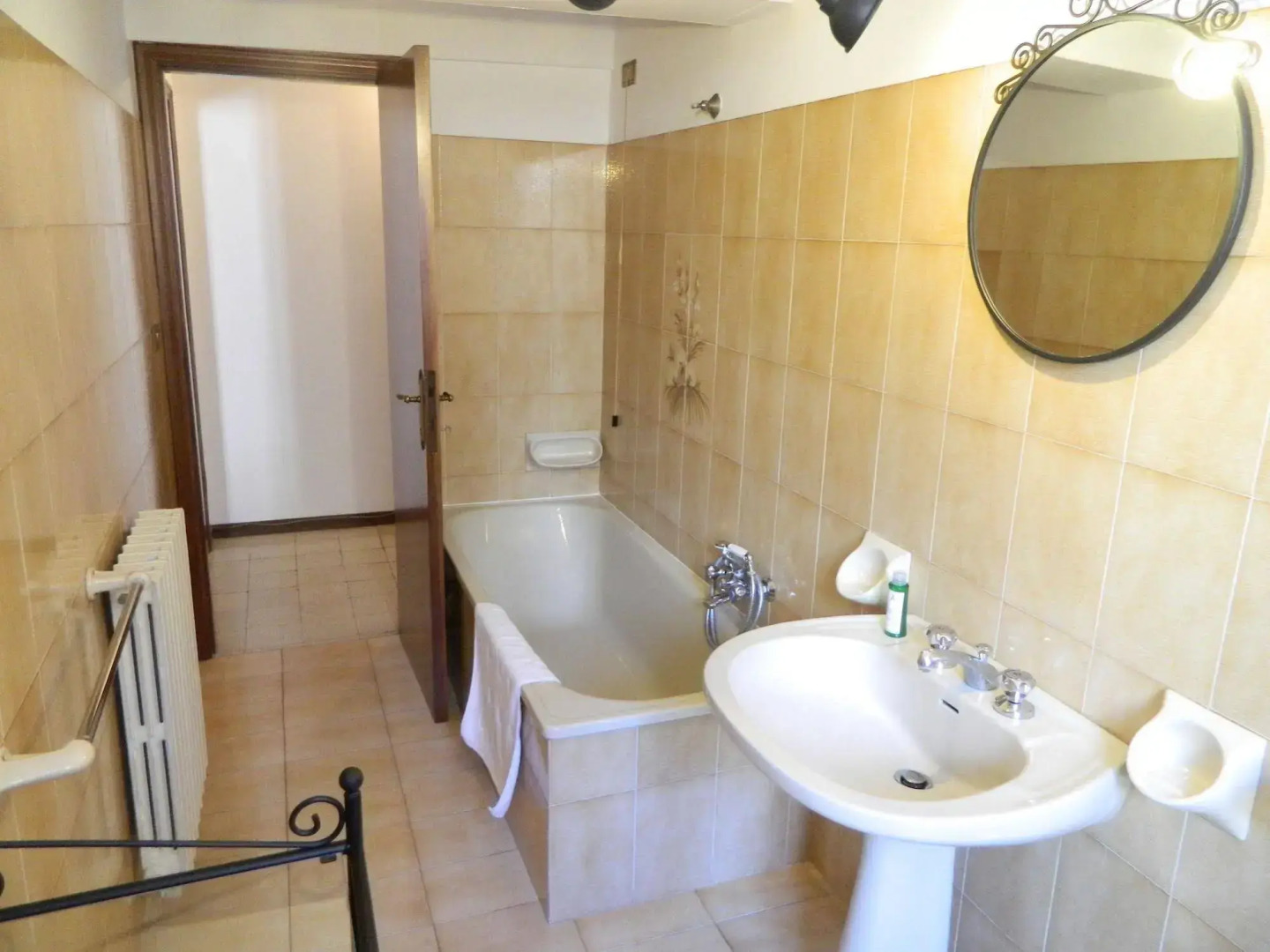 VISIT ARCEVIA Appartamenti Casa Vacanze Albergo Diffuso