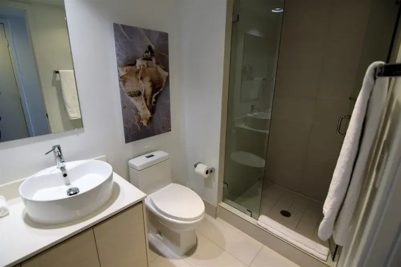 Superb Ocean, Bay & Skyline View Residence 2 Bed 2 Bath @ Beachwalk Resort