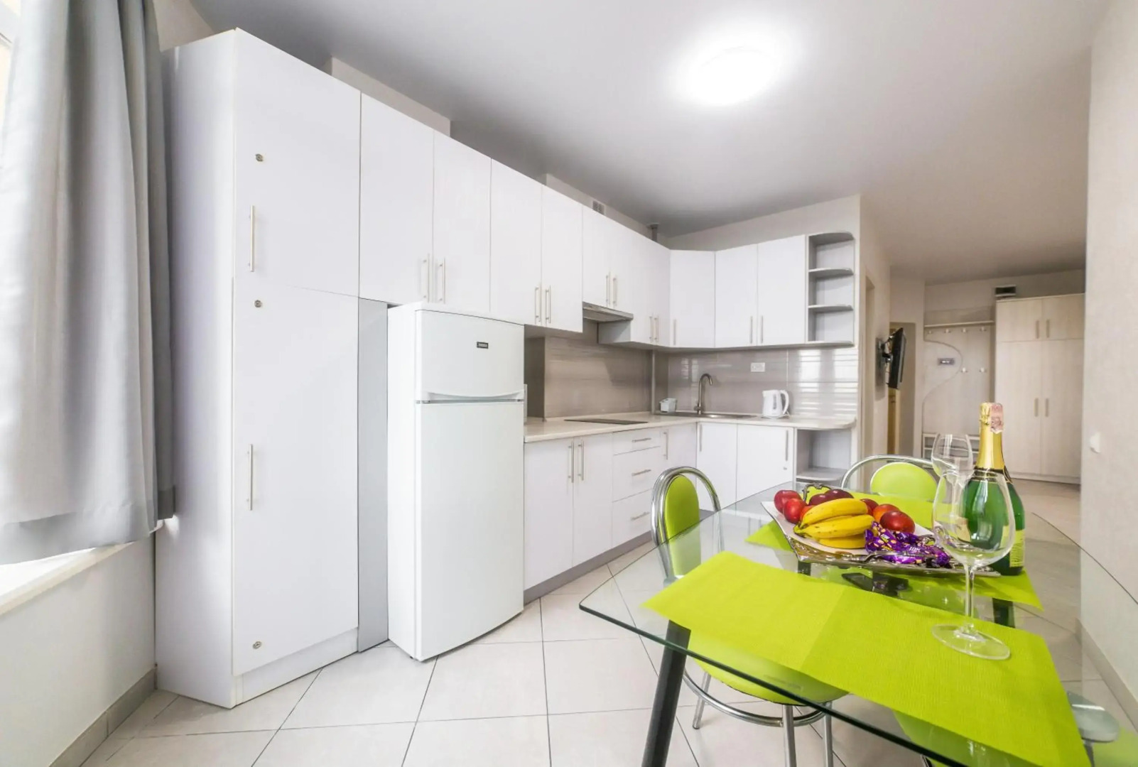 Apartments Roksolany 16