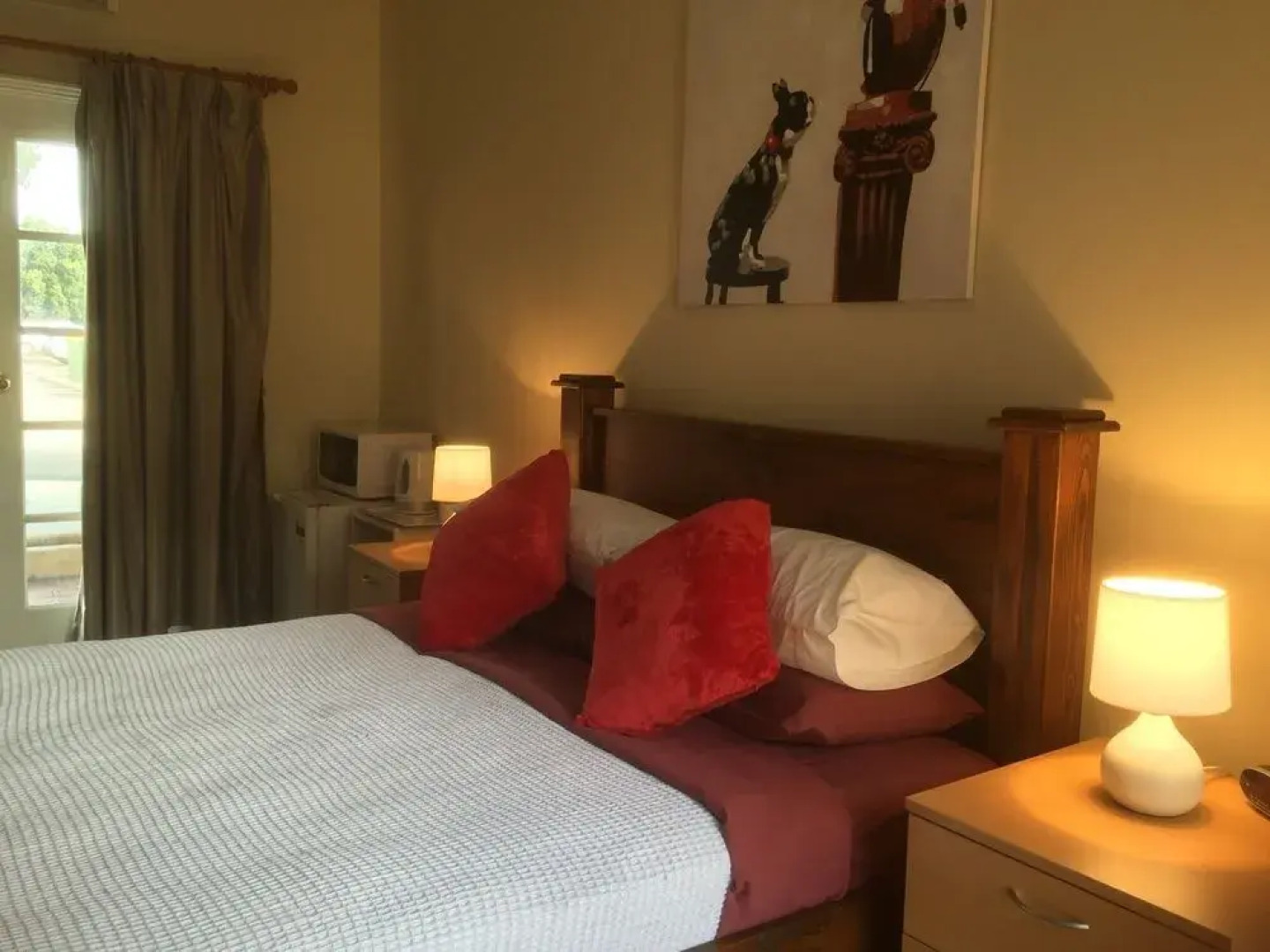 The Nosh and Nod - Howick Street