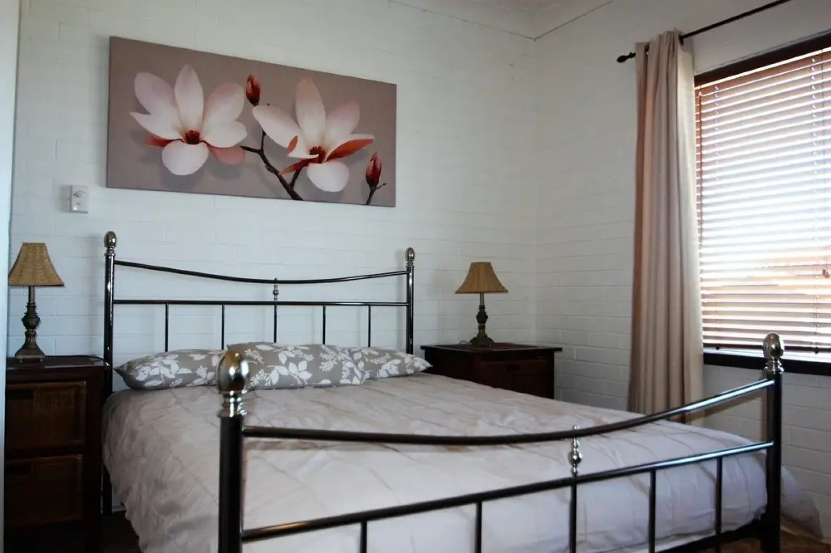 Pine Villas - Walk To Beach Ocean Views