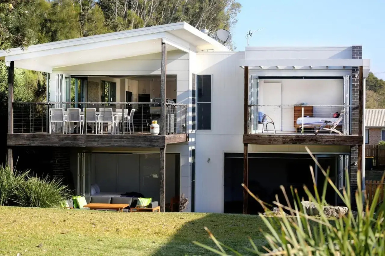 Surfspray I Pet Friendly I Absolute Beachfront