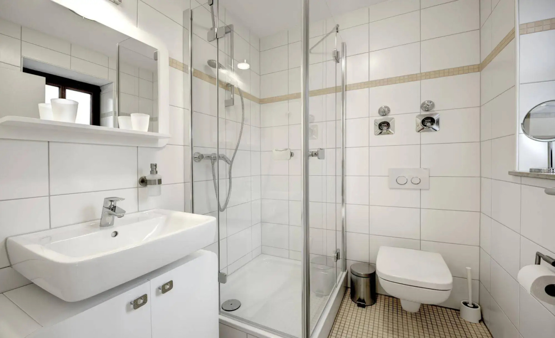 [R2b] Serviced Apartment