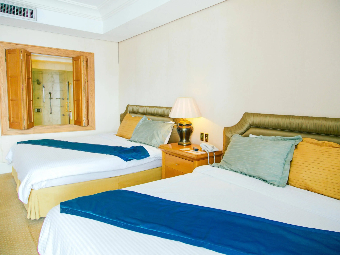 Subic Bay Yacht Club