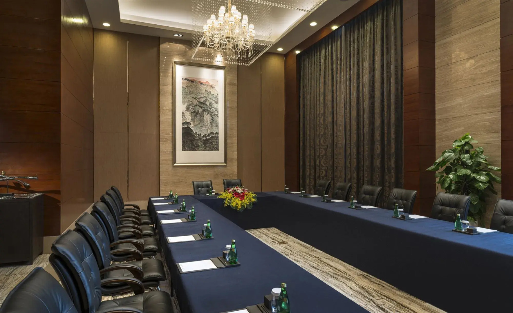 InterContinental Heilong Lake by IHG