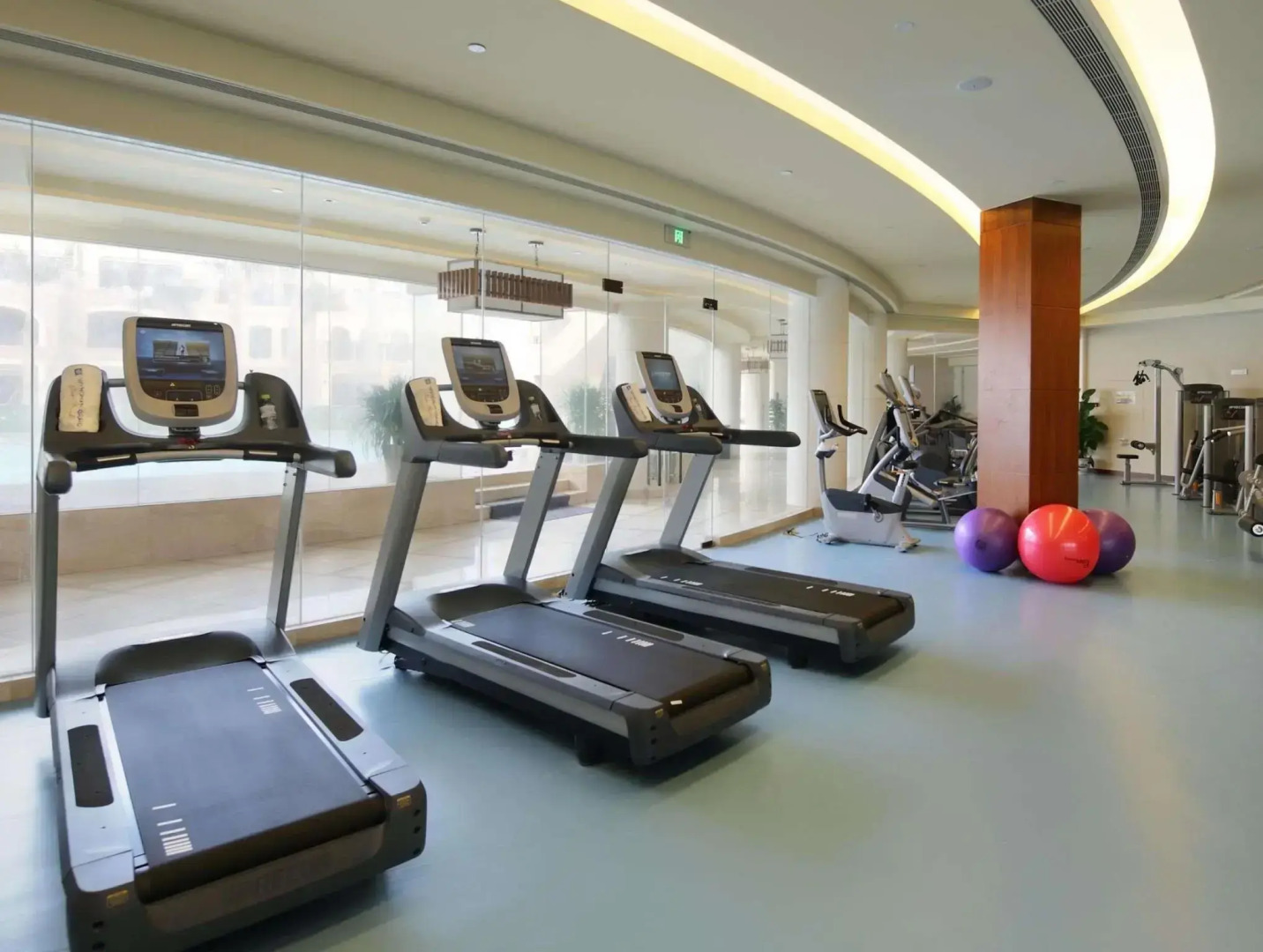 Wyndham Grand Plaza Royale Hainan Longmu Bay