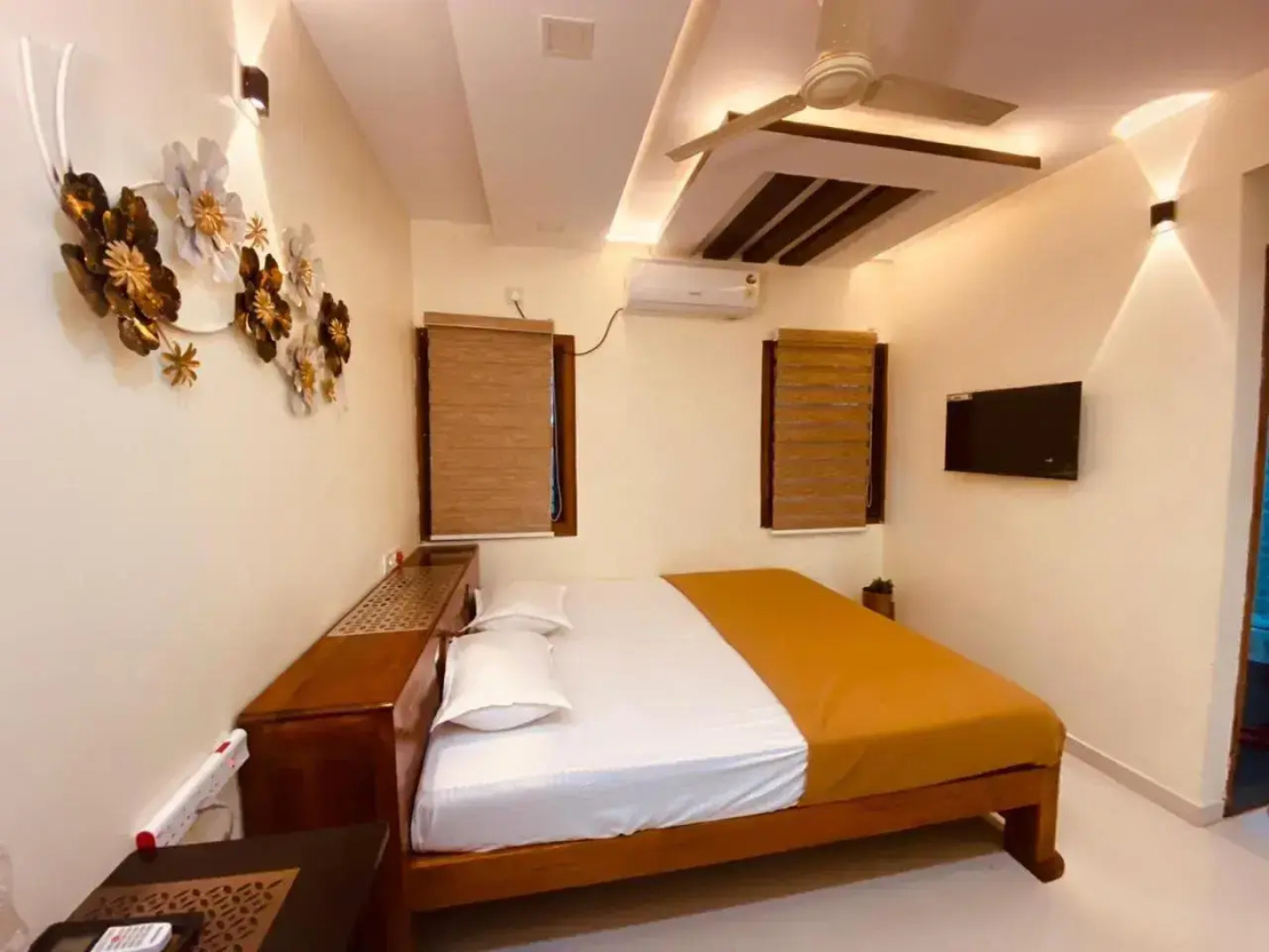 AL MANAL 205 Service Apartments 1BHK