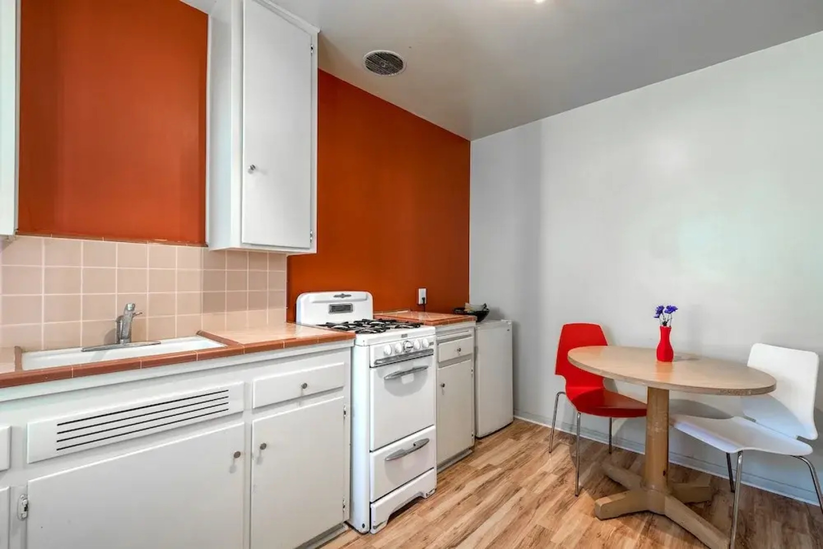 Nurturing Nest Mineral Hot Springs and Spa