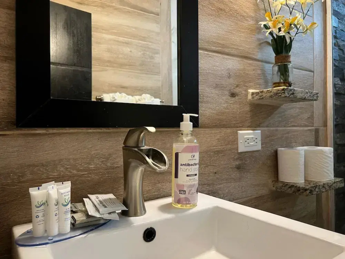 Segovia Studio Units