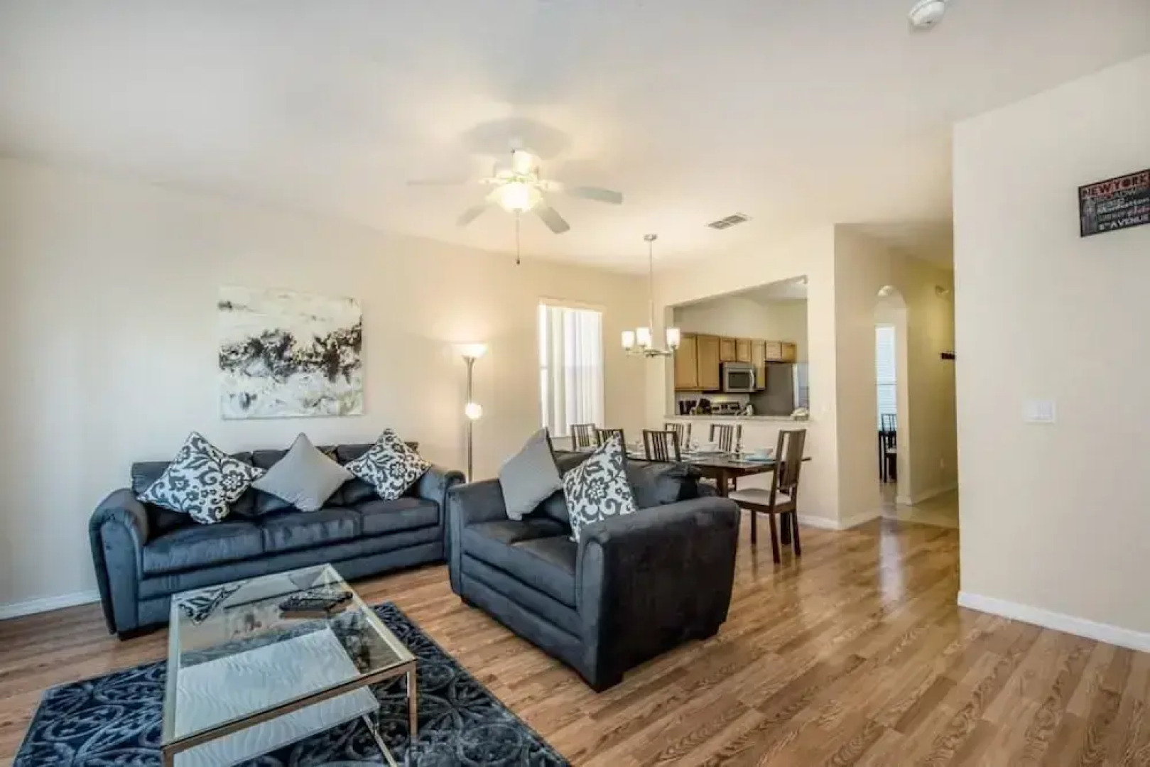 1104cal 4 Bedroom Townhome in a Resort Waterpark