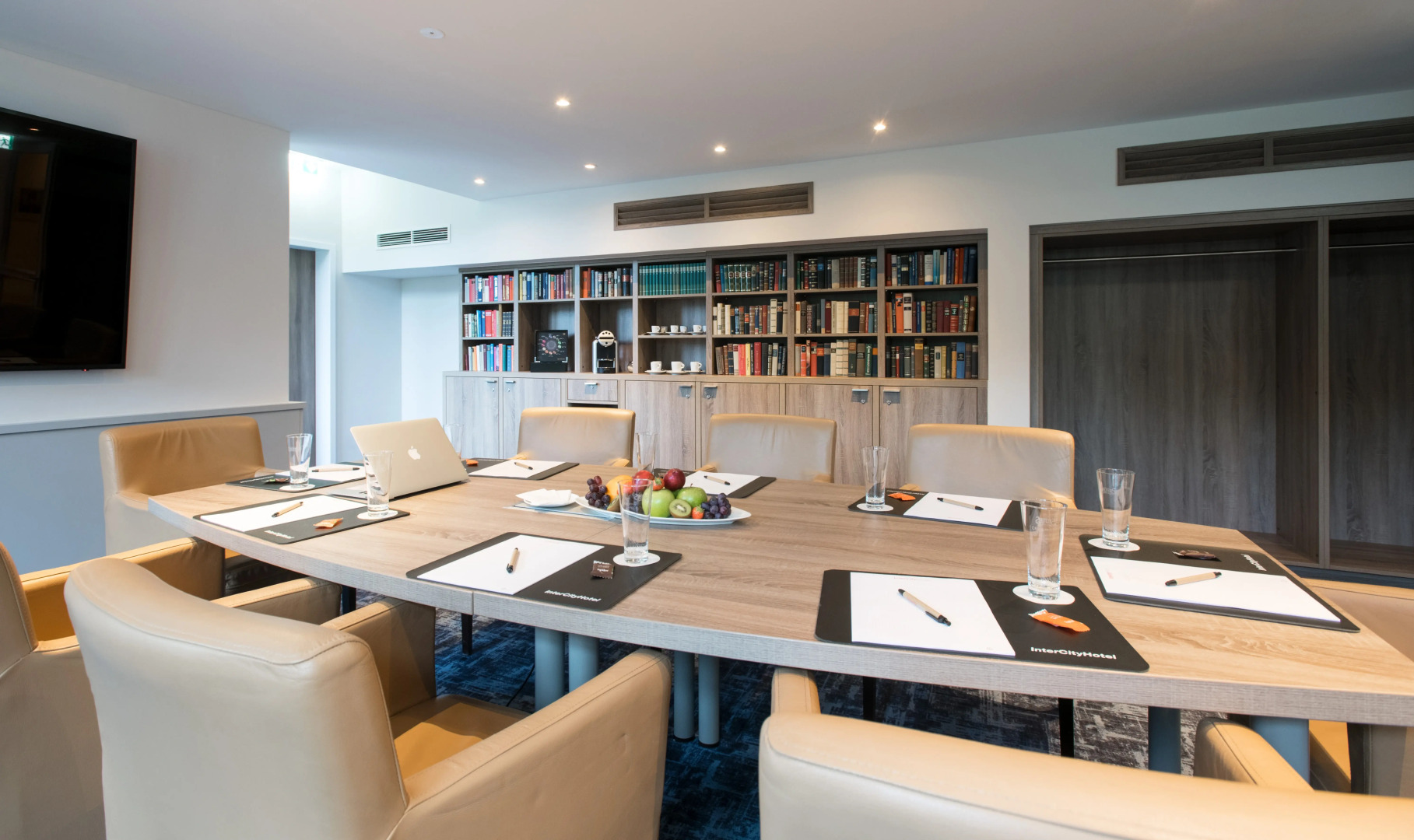 Spark by Hilton Wuppertal City Centre