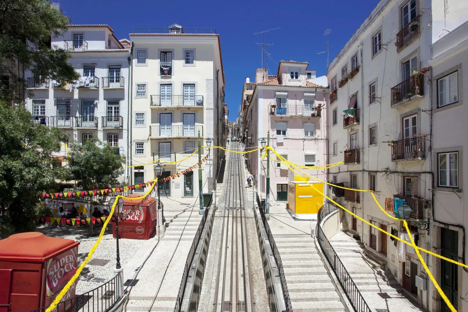 Lisbon Serviced Apartments - Ascensor da Bica