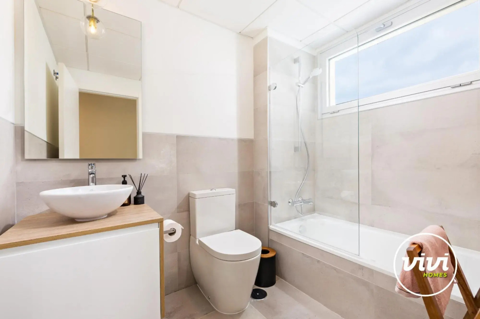 Ellena in Fuengirola