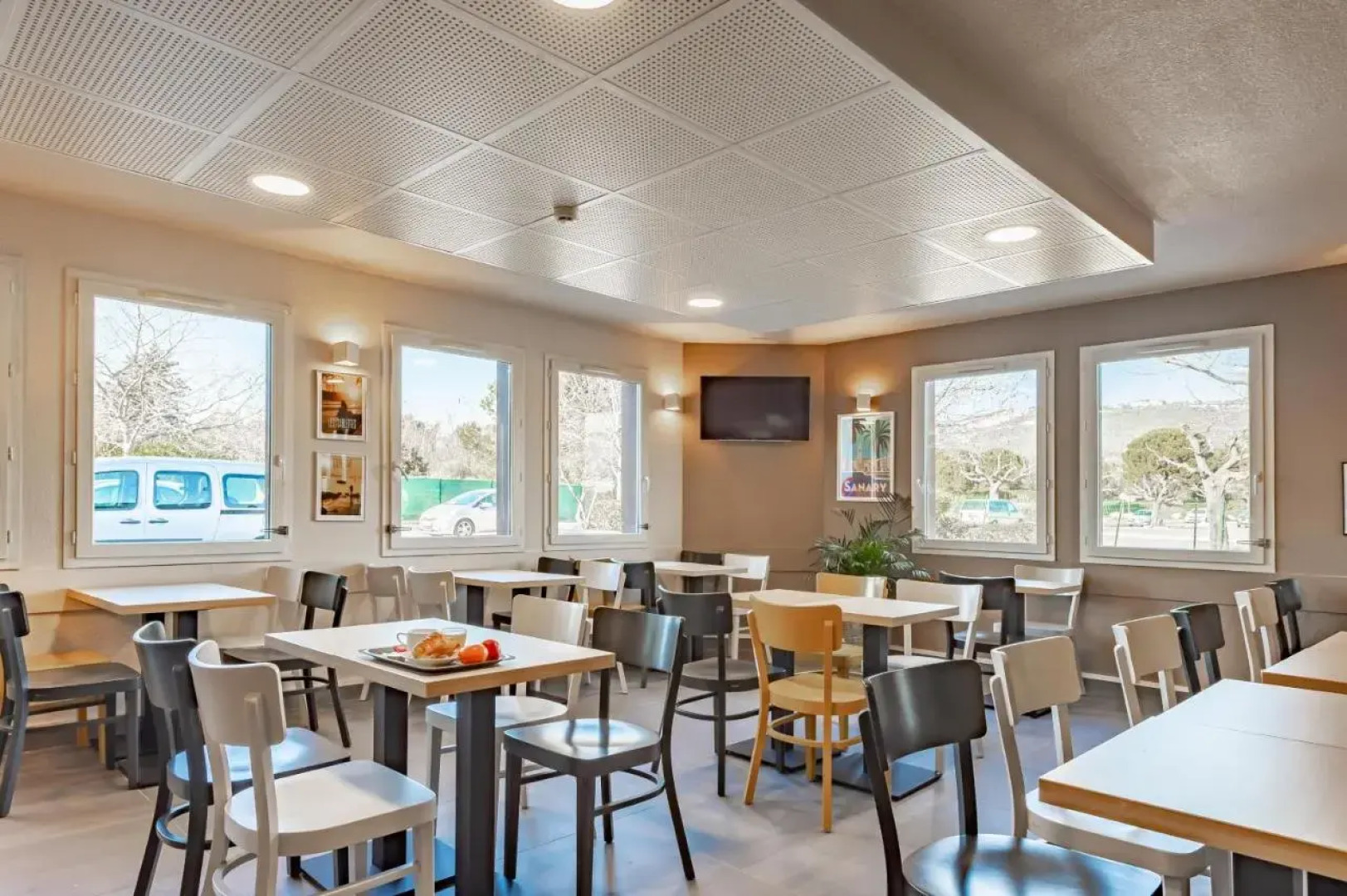 B&B HOTEL Toulon Ollioules