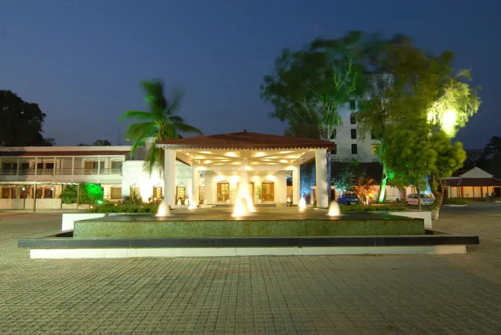 Chanakya BNR Hotel