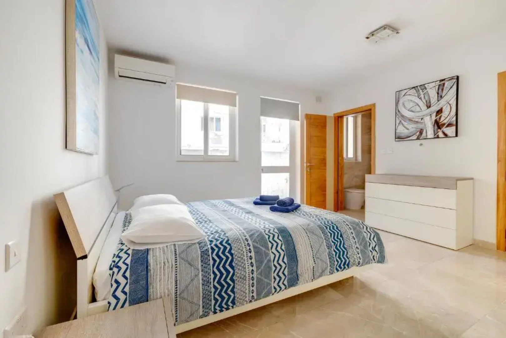 Marvellous 3BR Apartment in Central St Julians