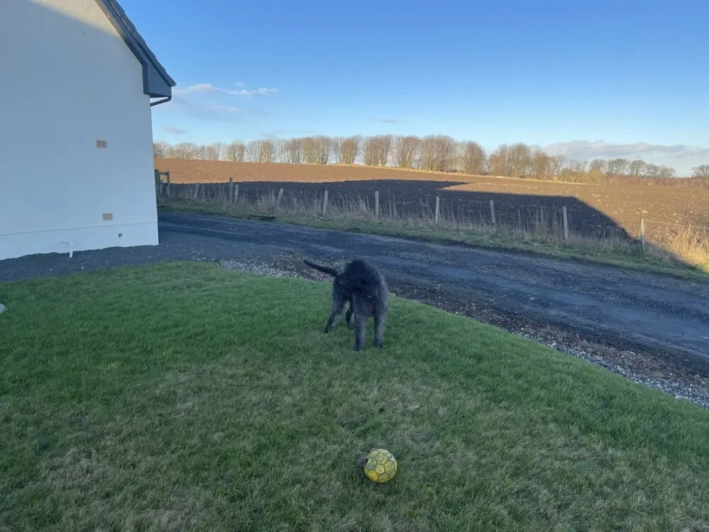 Fabulous Open Plan Studio Retreat - Cowdenbeath