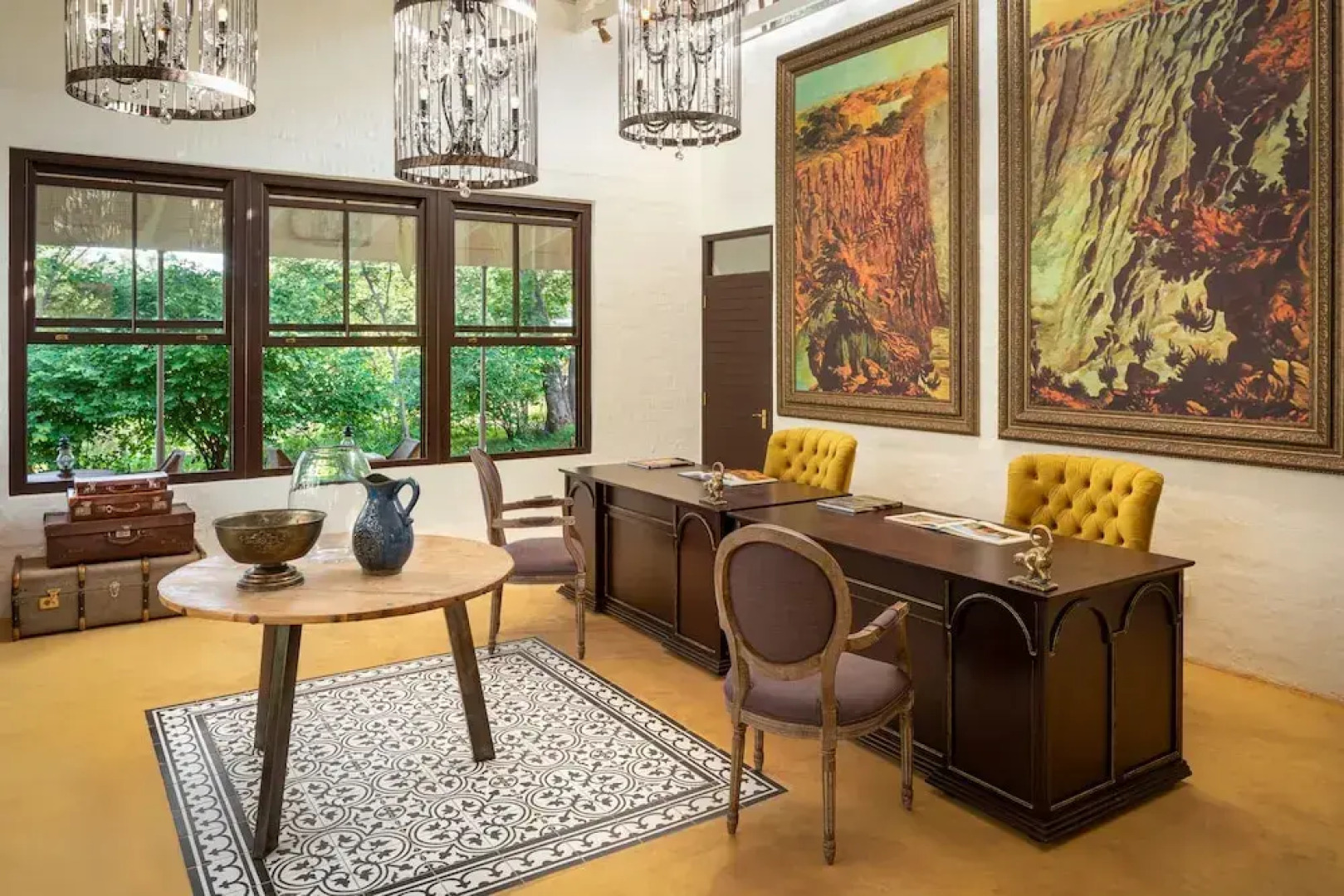 Mbano Manor Hotel Victoria Falls