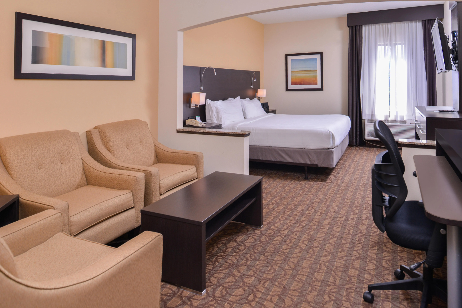 Holiday Inn Express & Suites Topeka West I-70 Wanamaker by IHG