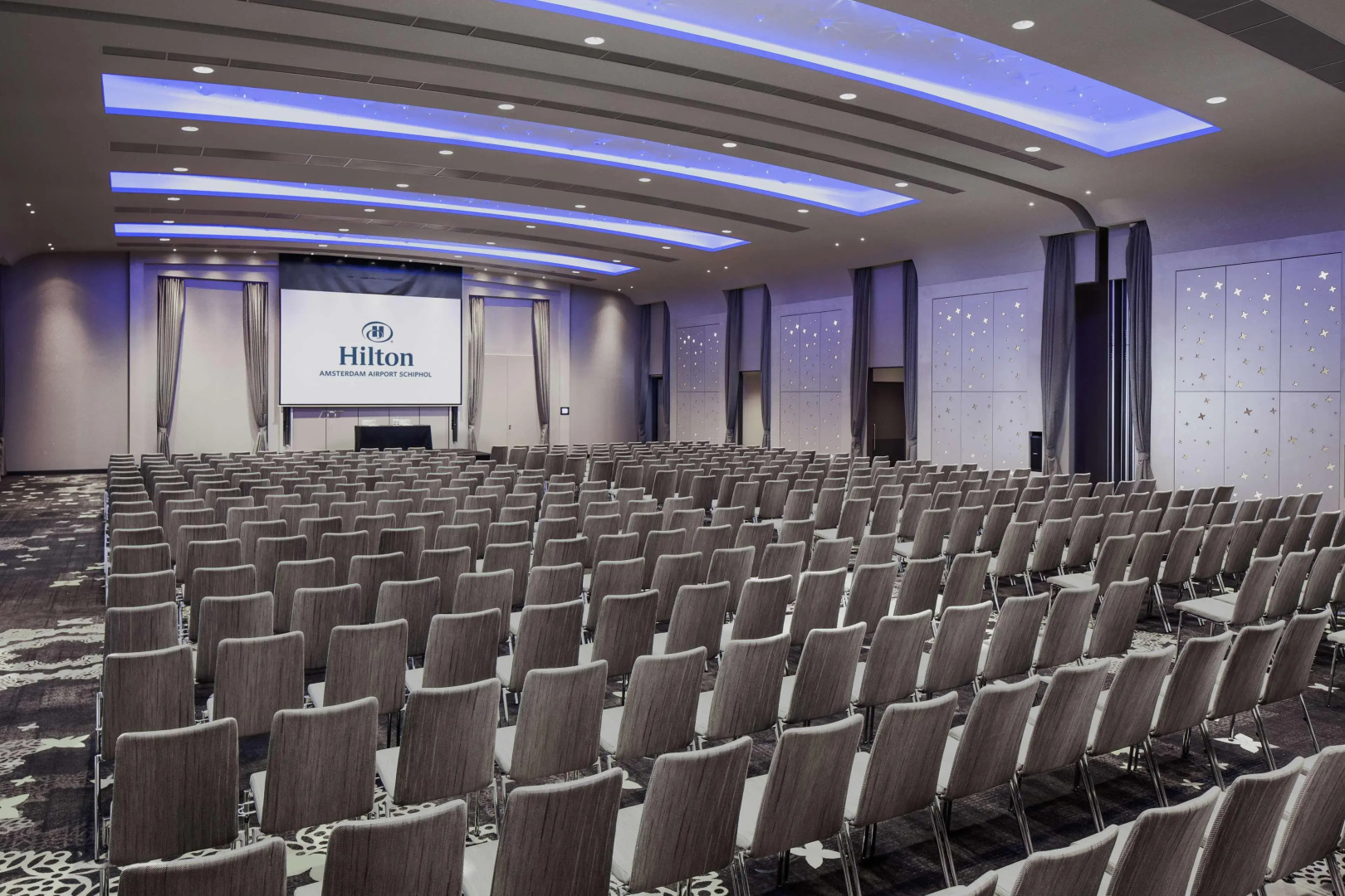 Отель Hilton Amsterdam Airport Schiphol
