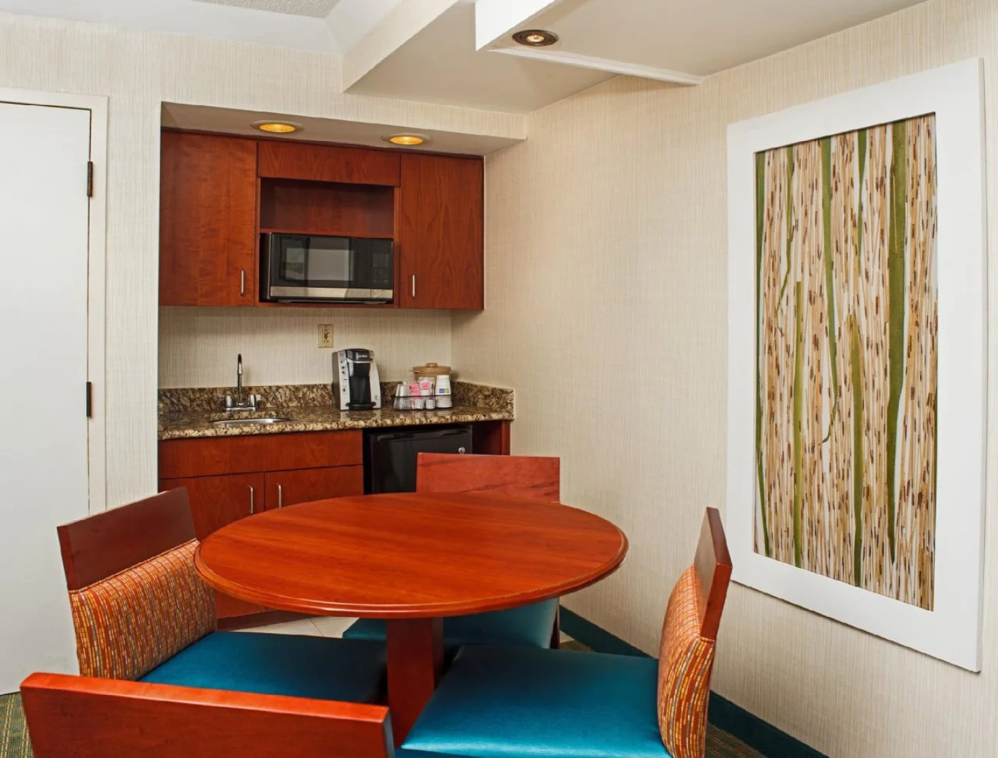 Holiday Inn Express Hotel & Suites VA Beach Oceanfront by IHG