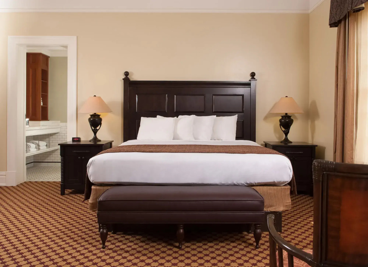 Lake Yellowstone Hotel & Cabins - Inside the Park