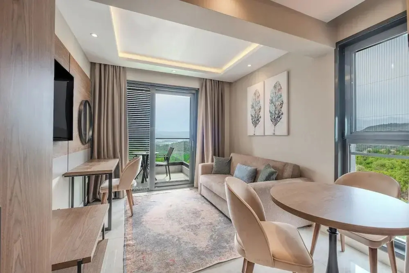 Montenegro Lodge