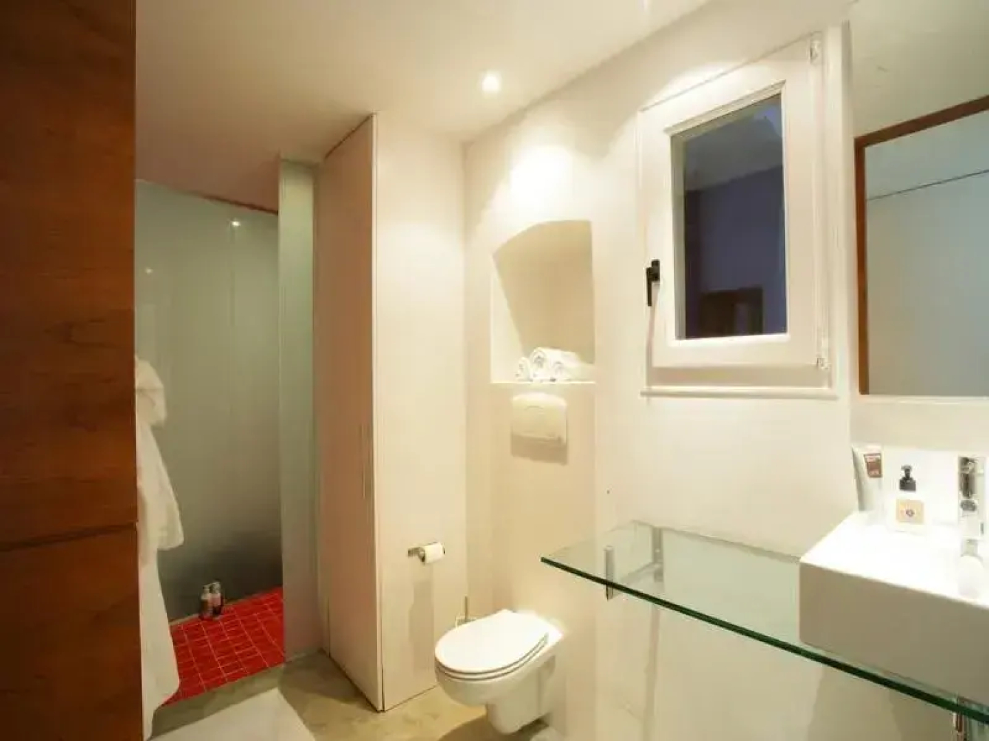 Staying Cool At Rotunda, Birmingham - Serviced Apartments