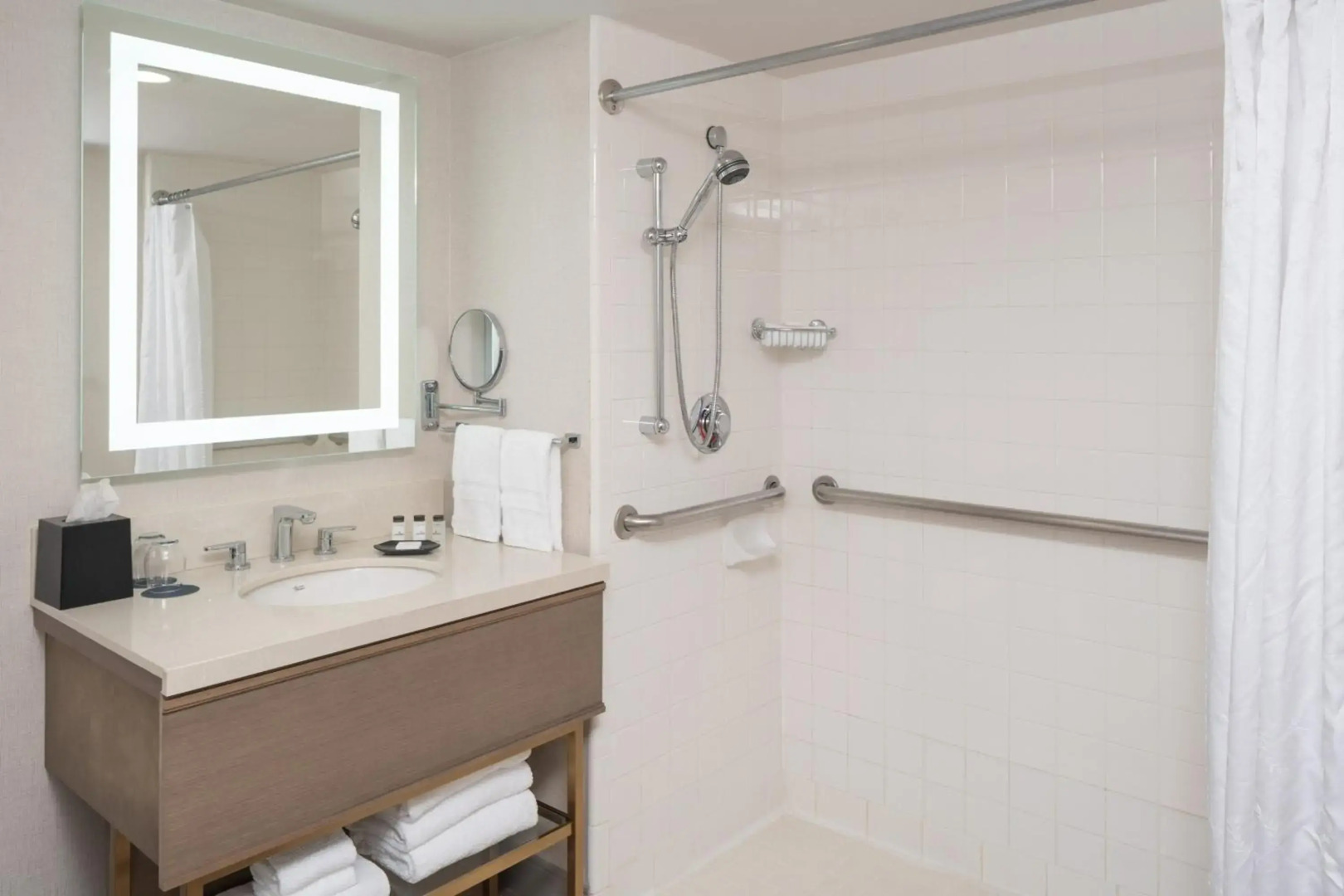 Sheraton Dallas Hotel by the Galleria