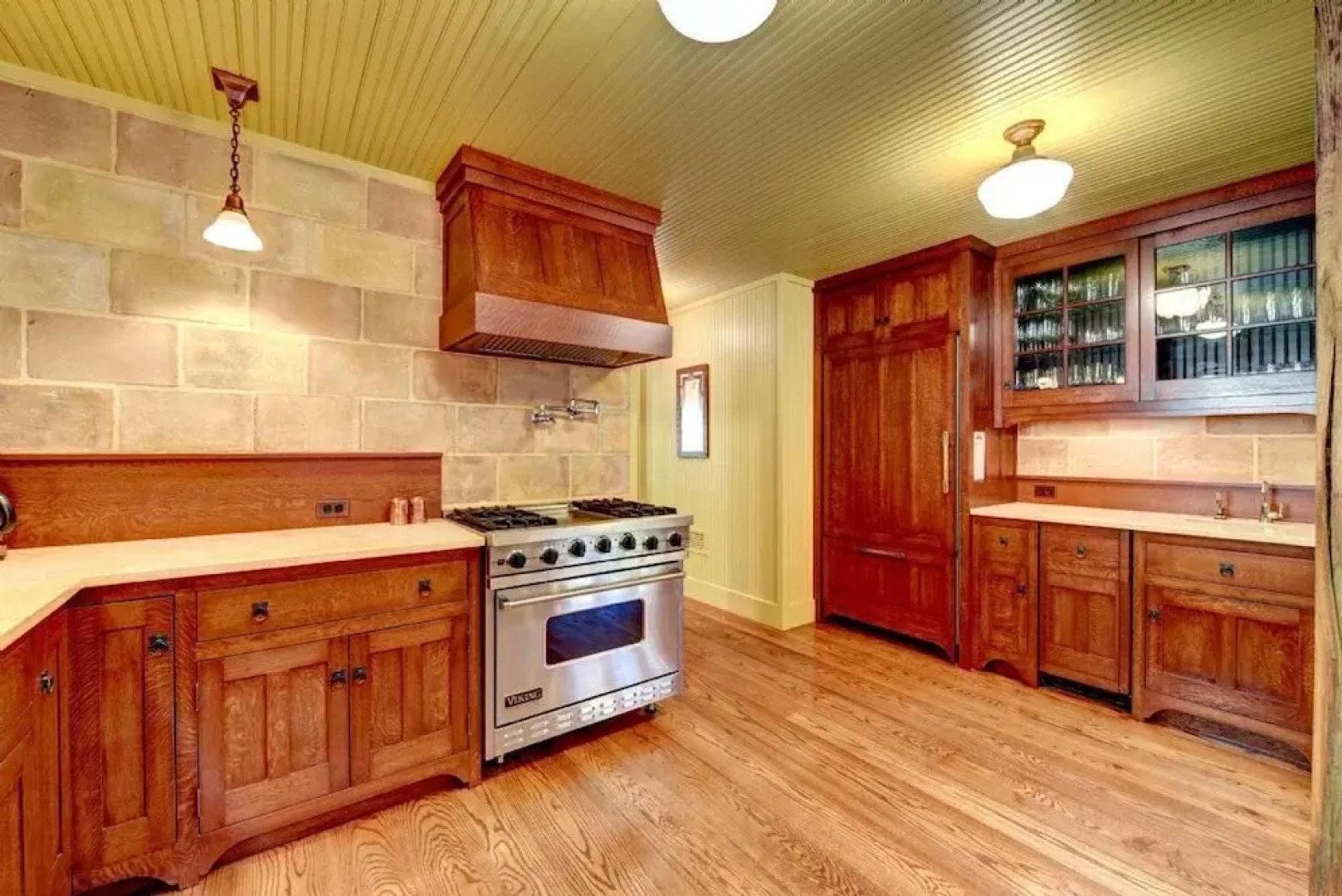 Storybrooke Place 5 Bedrooms 3.5 Bathrooms Home