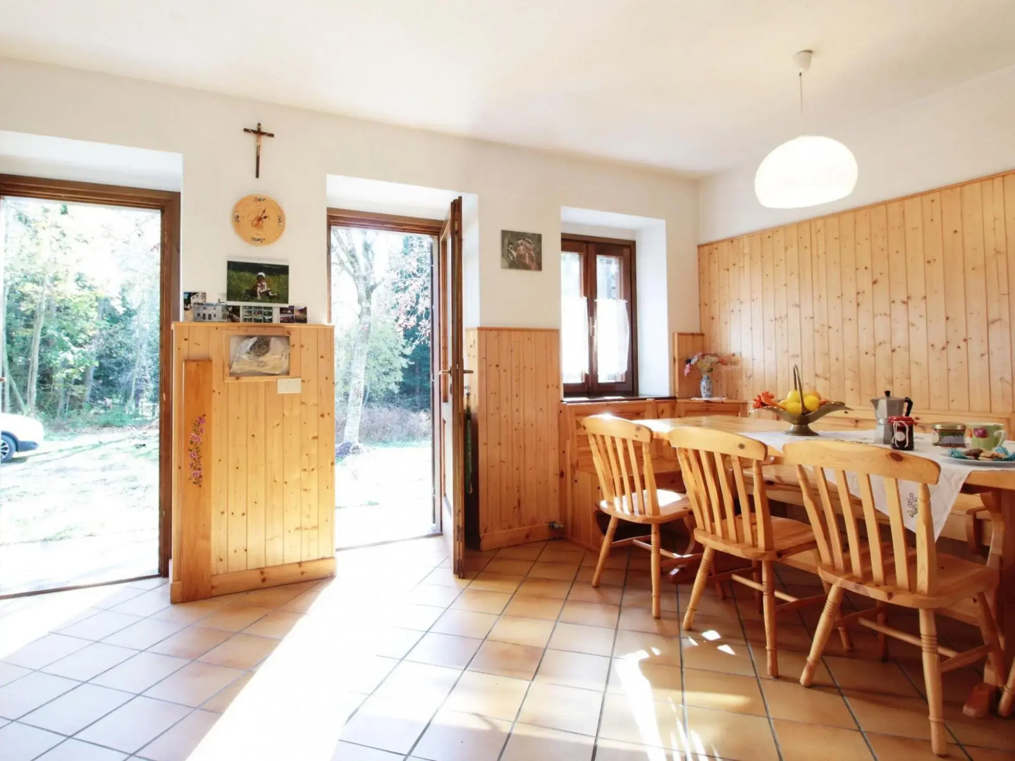 Wooden chalet in Pieve Tesino with garden