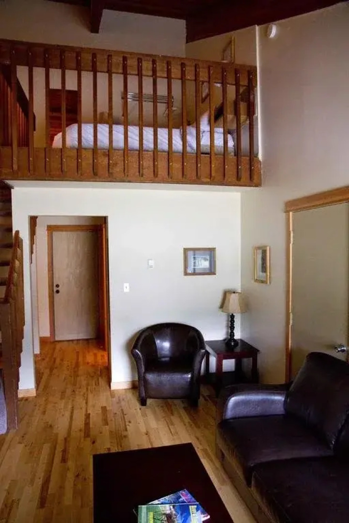 The Great Divide Lodge