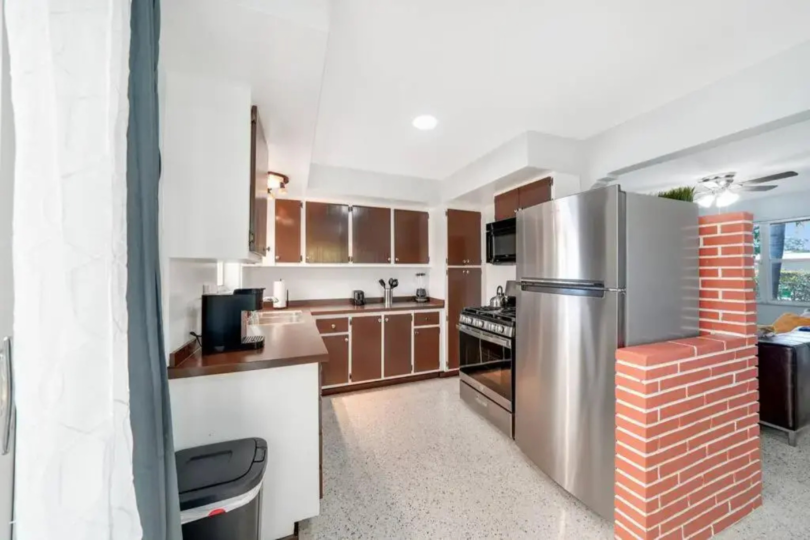 Lake House 2 in Davie