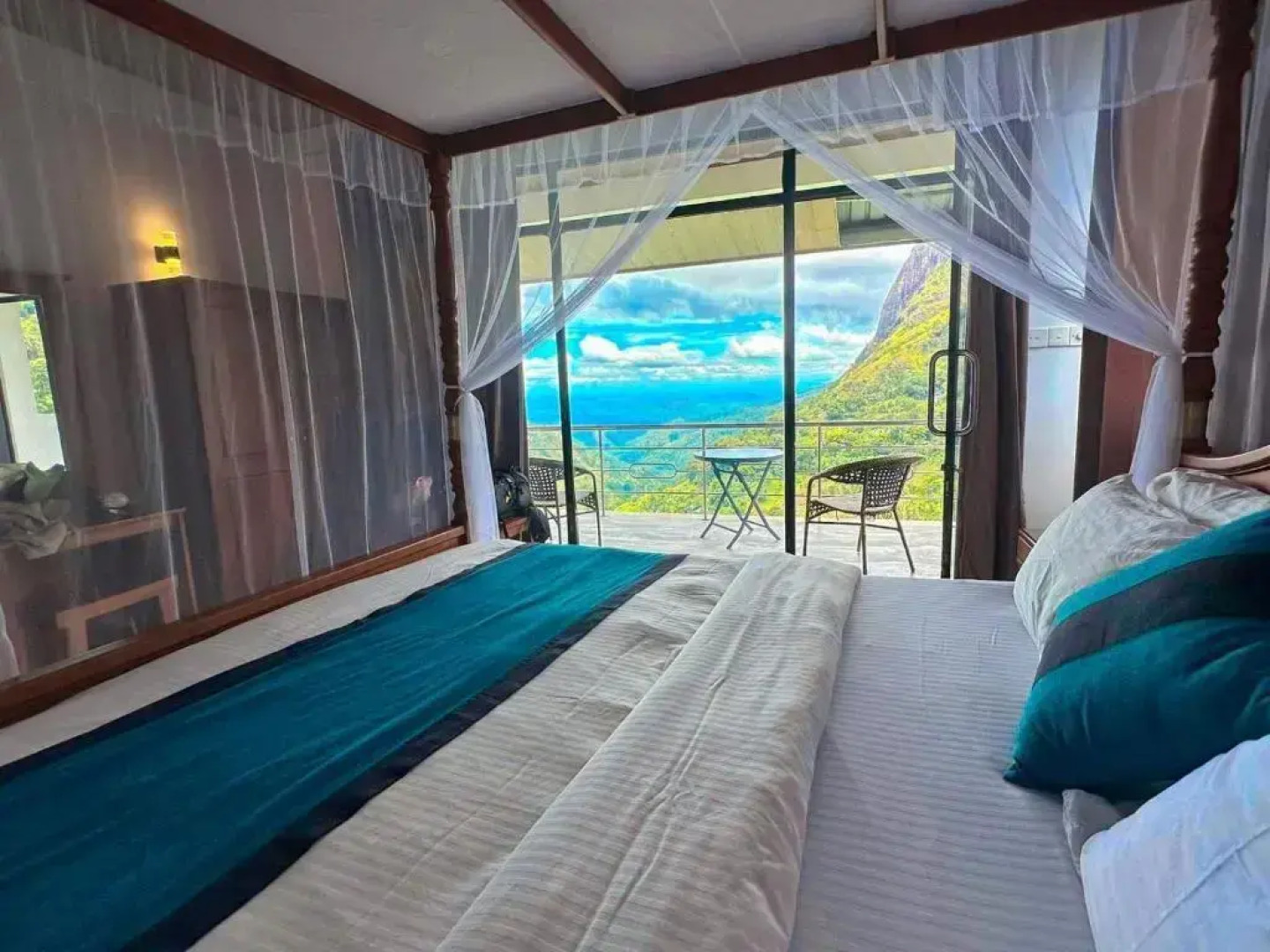 Misty Hills Ella Resort