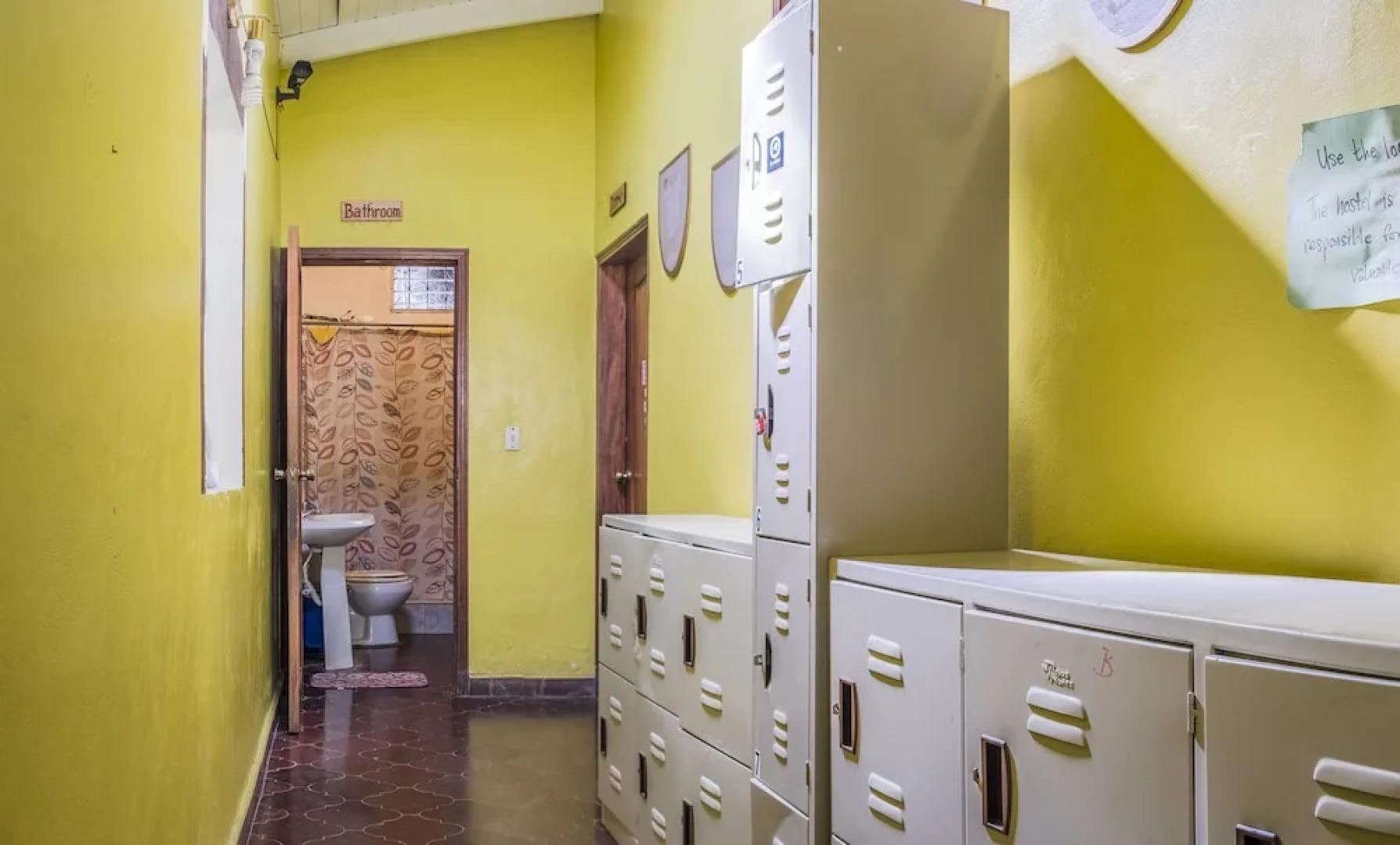 Hotel & Hostel Berakah